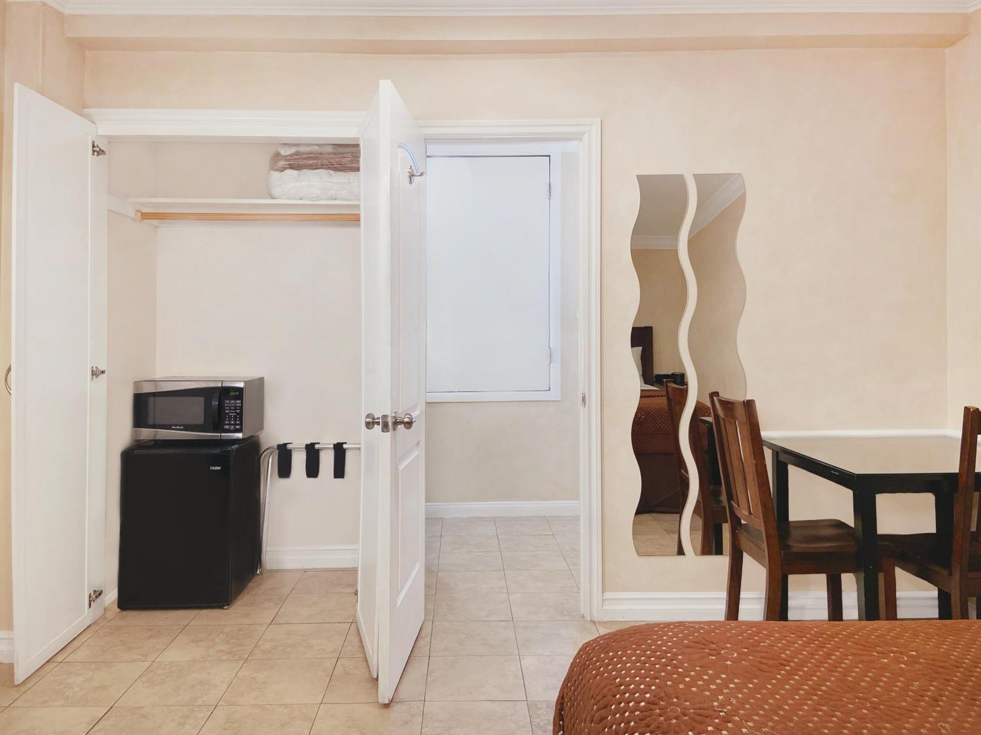 Nite Inn At Universal City - Walking Distance To Universal Studios Hollywood Los Angeles Zewnętrze zdjęcie
